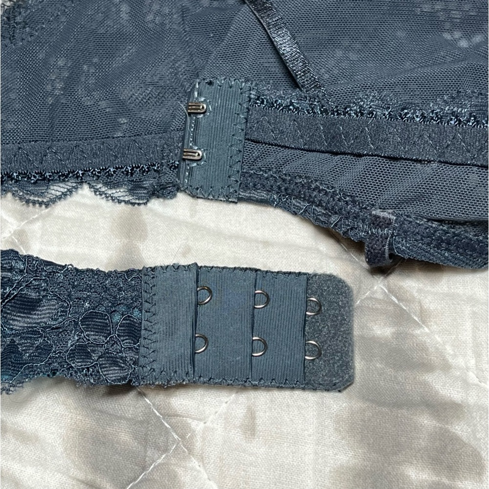 3/$15🍄Beautiful grey lace bralette, S/M - Picture 8 of 9